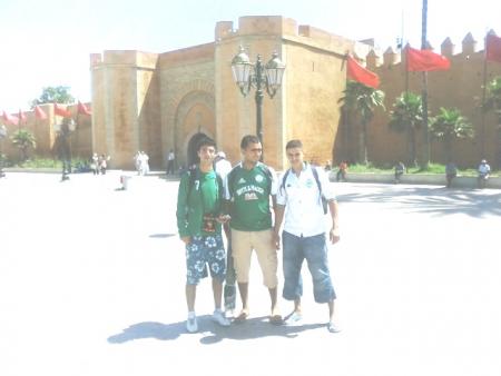 c'-� simo  moa et encore simo